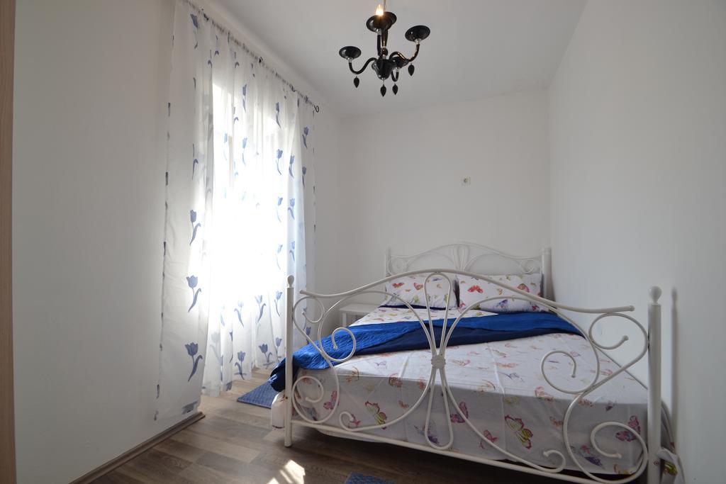 Villa Pistan Murvica  Oda fotoğraf